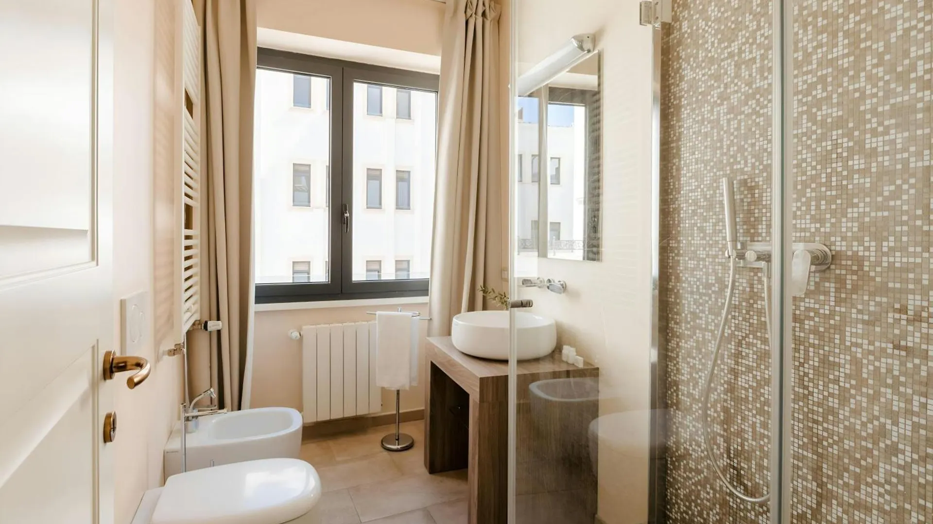 רומא Sonder By Marriott Bonvoy Barberini Apartments Piazza Barberini 3*,