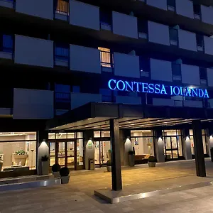 & Contessa Jolanda Italië