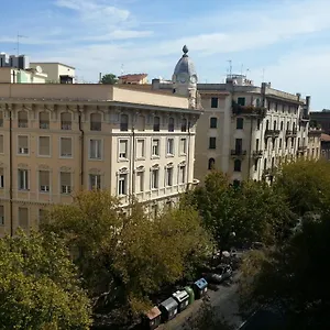 Domus Crescenzio - Pensión
